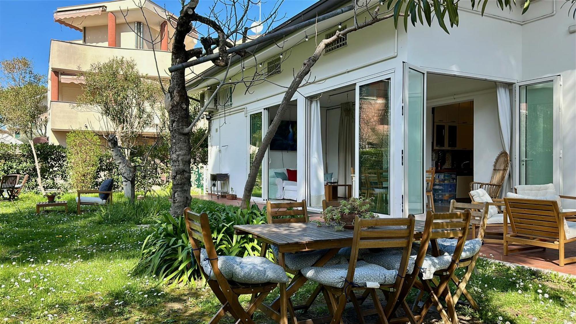 Appartamenti Villa Renata Riccione Ngoại thất bức ảnh